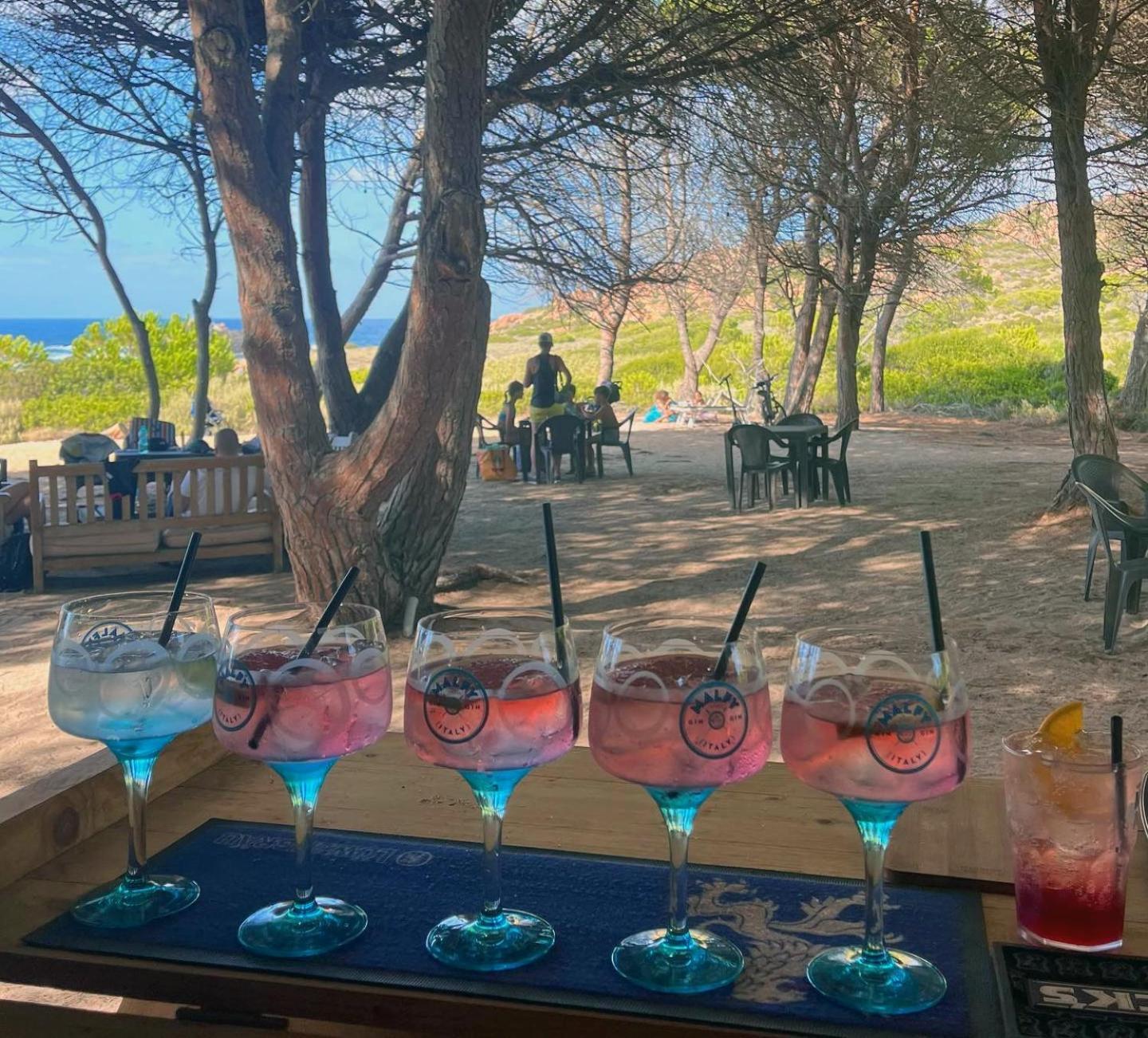 איזולה רוסה Gli Oleandri Di Calarossa - 5M Walk To The Beach מראה חיצוני תמונה